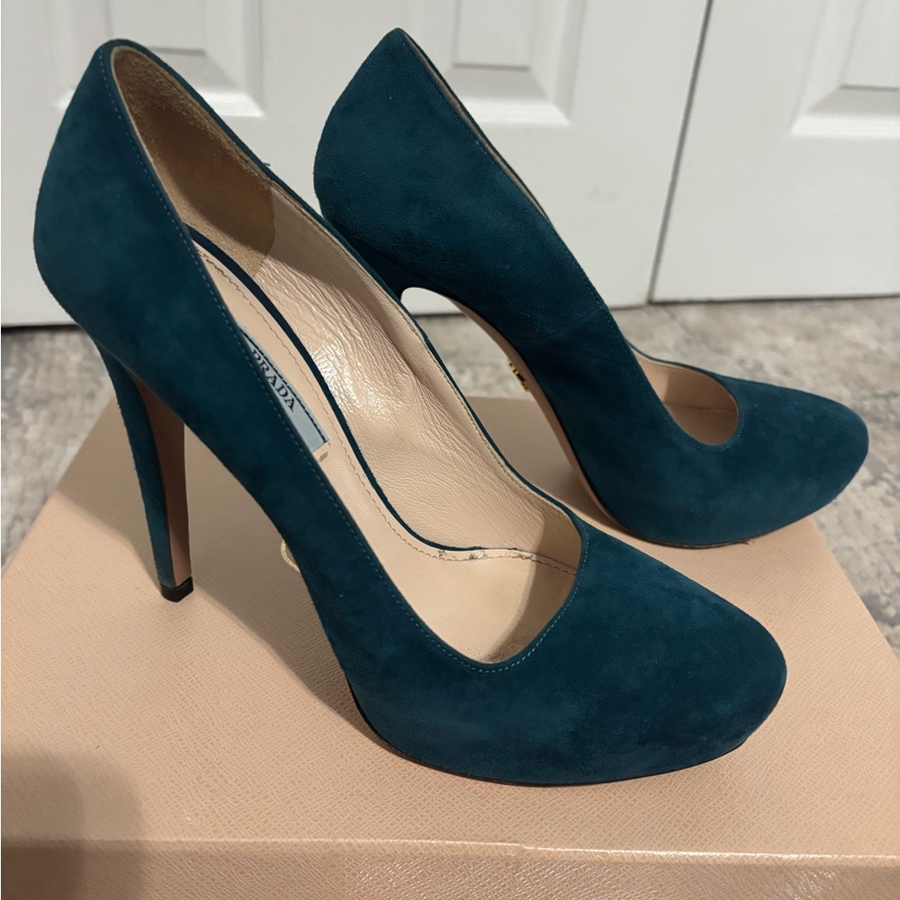 Prada Women's Teal Suede Pumps calzature Donna excellent condition size 38 - Picture 4 of 7